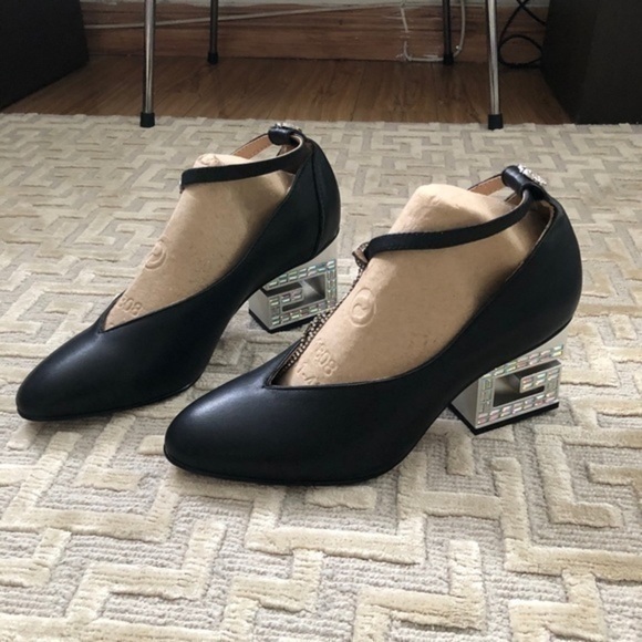 Gucci Amber G Block Rhinestone Heels - Picture 7 of 11